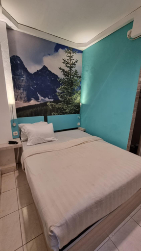Bedroom 15