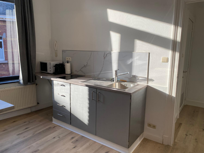 Others 5, Namur BnB, Namur