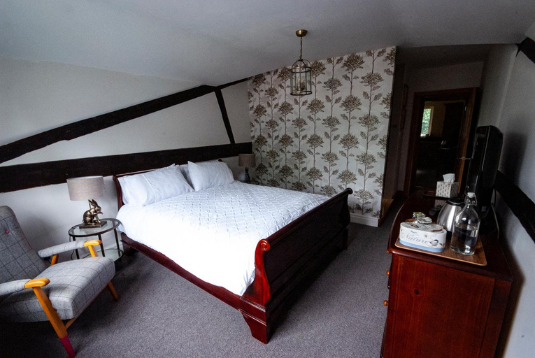 Bedroom 2, High Barn, Surrey