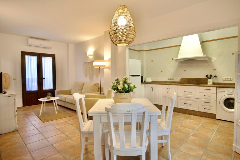 Others 5, NUEVA 33 Apartamentos en el centro de Nerja, Málaga
