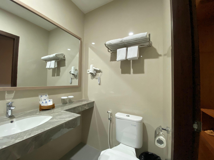 Bathroom 4, HEXTON HOTEL LAMPUNG, Bandar Lampung