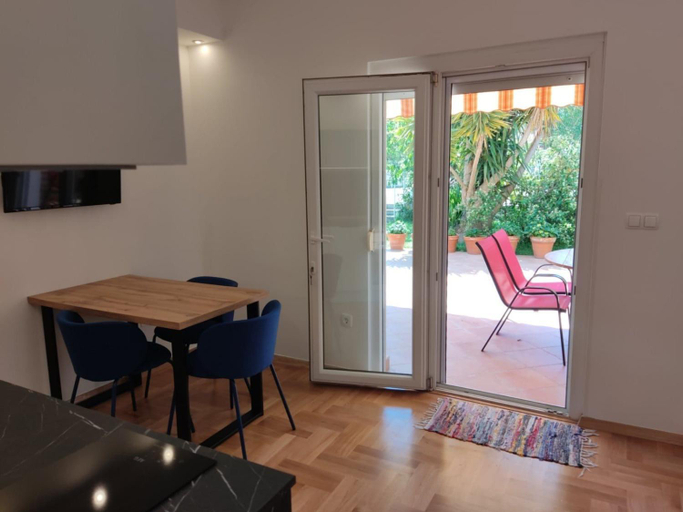 Others 5, Villa Fontana, Sukošan