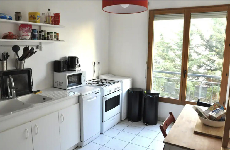 Others 2, Le Vendome - Shared Appartment, Rhône