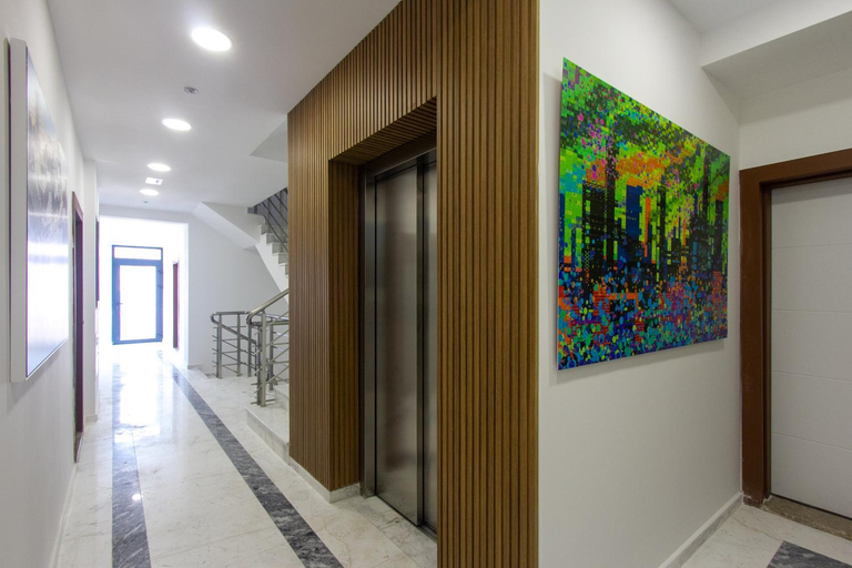 Others 4, Elia Suites