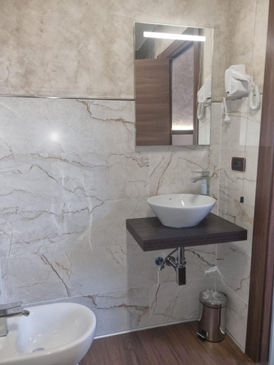 Bathroom 5