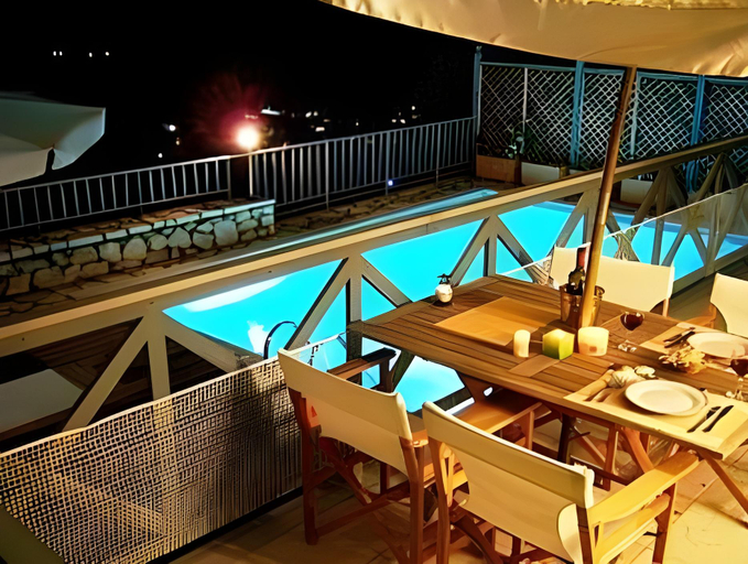 Others 5, Agios Nikitas View, Ionian Islands
