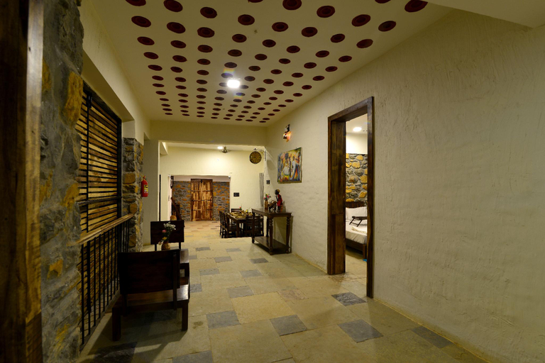 Lobby 5, Parnakuti Villa, Nashik