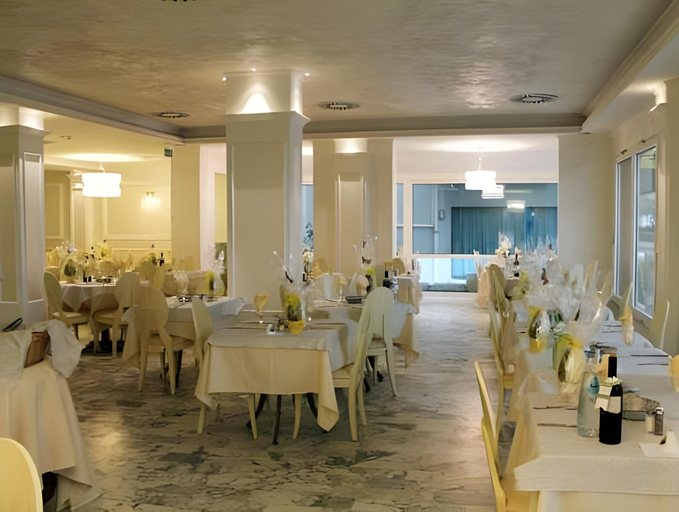 Food & Drinks 5, Hotel Aurora, Rimini