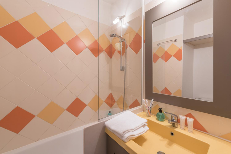 Bathroom 3, Residence Pierre & Vacances La Promenade des Bains, Var