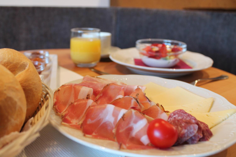 Food & Drinks 5, Hotel Schonbrunn, Bolzano