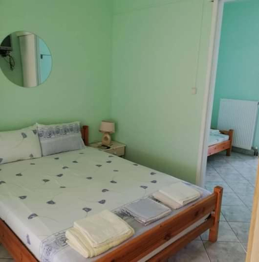 Others 5, elia villa raches, Central Greece