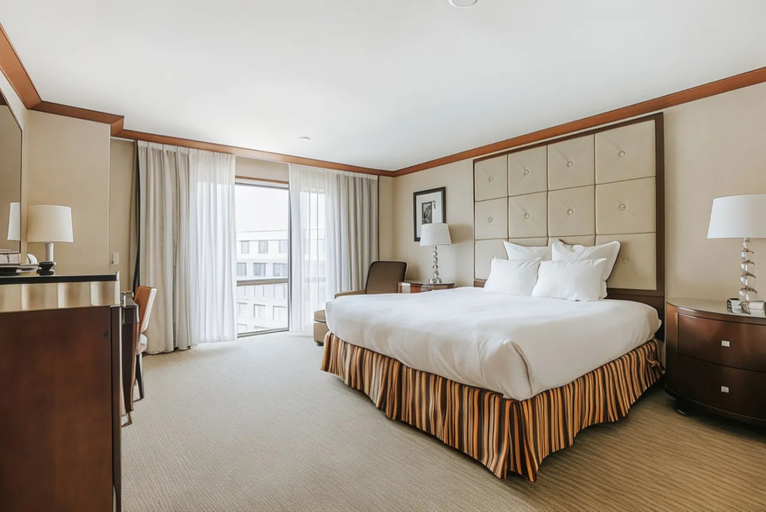 Bedroom 2, The Bostonian Boston, Boston