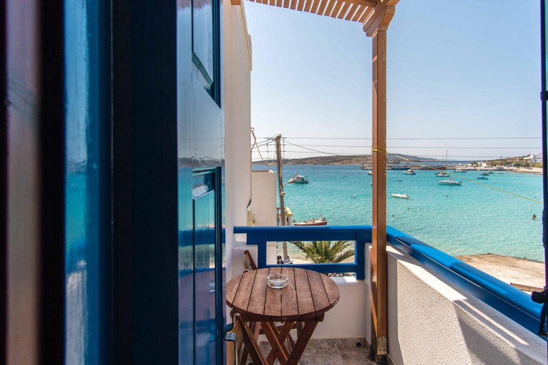 Others 4, To Petrino, South Aegean