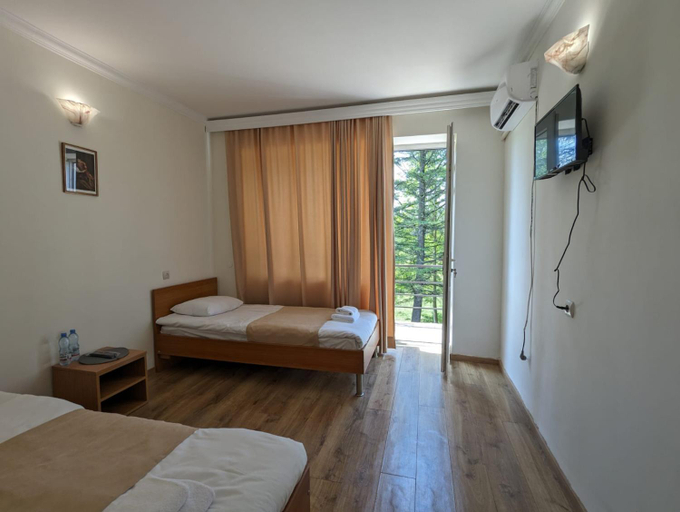 Bedroom 2, Hotel Tsiskari, Samtredia