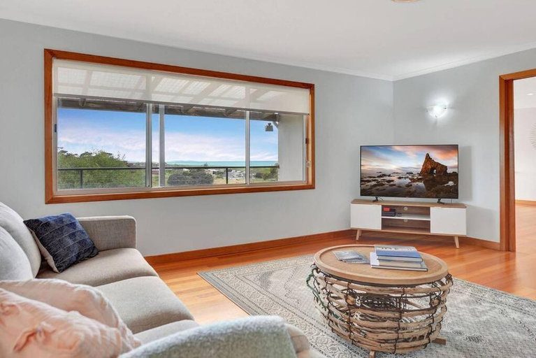 Others 5, The BEST Scamander Beach House!, Break O'Day