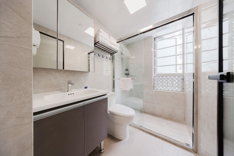 Bedroom 2, Boruisi Video and Audio Light House -Shenzhen Convention and Exhibition Center Gangxia Metro Station, Shenzhen