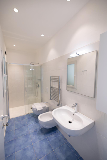 Bathroom 4, Aura Maris beach residence Mazzaforno, Palermo