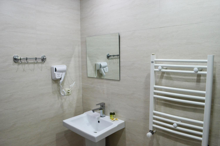 Bathroom 3, Taba Hall Boutique Hotel, Akhaltsikhe