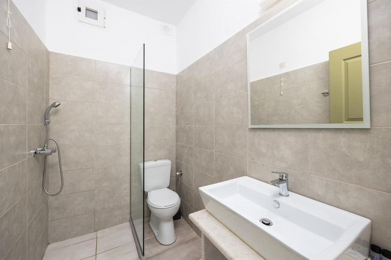 Bathroom 4, Nissaki Sea View Hotel, Ionian Islands