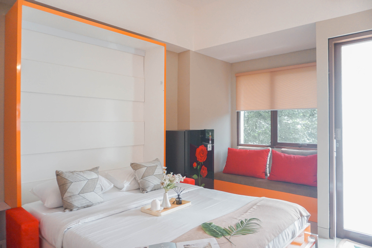 Cozy Studio Apartment at Gateway Park LRT City Bekasi By Travelio, Bekasi
