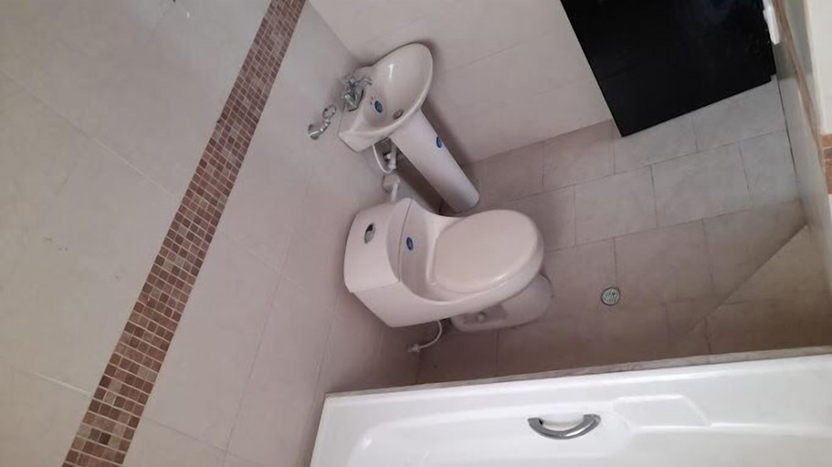 Bathroom, Hotel Kodiak Barrancabermeja, Barrancabermeja