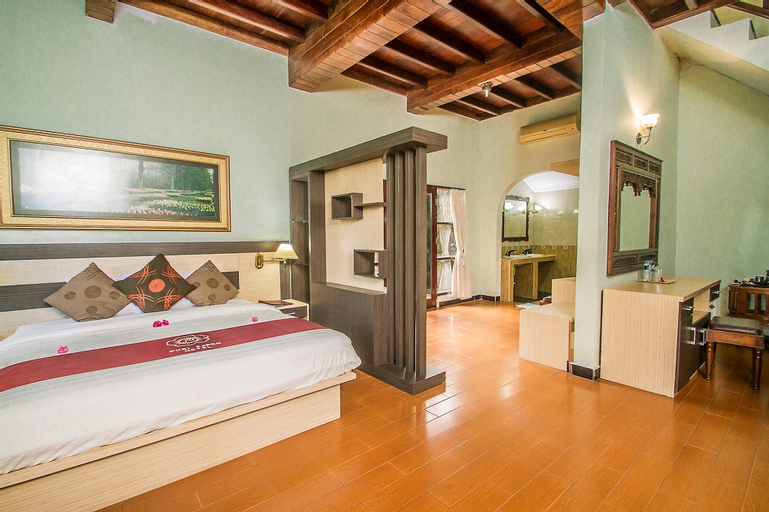 Bedroom 18