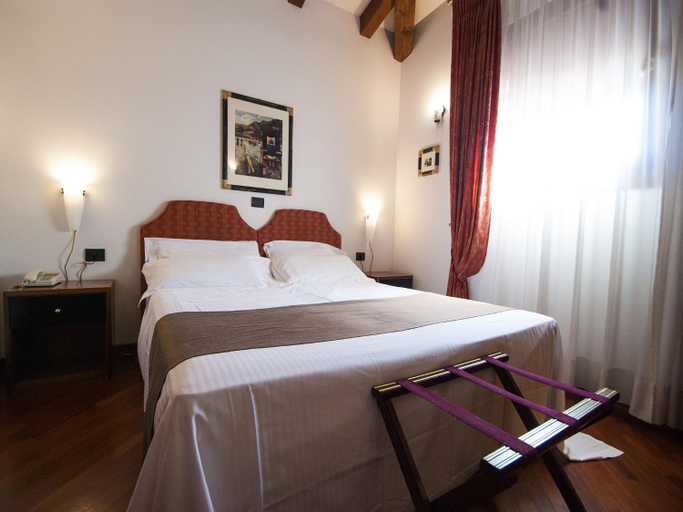 Bedroom 1, Hotel Alla Rocca Conference & Restaurant, Bologna
