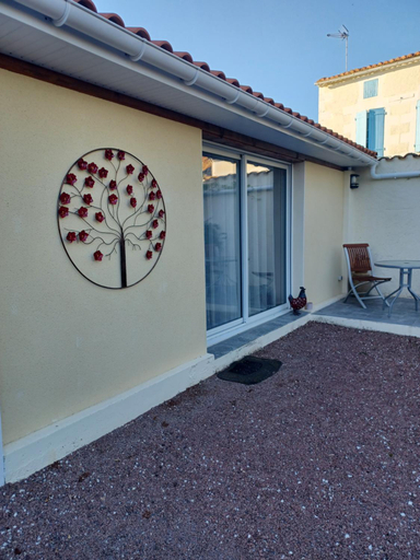 Others 3, chambre d'hotes studio des tourterelles, Charente