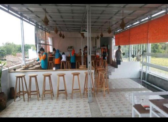 Food & Drinks, D'SAWAH GUESTHOUSE, Klaten