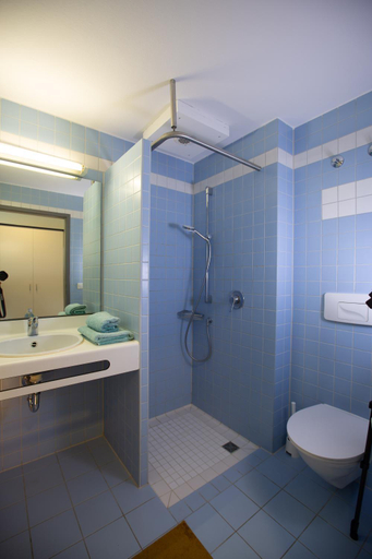 Bathroom 3, MAGNET Boardinghouse, Nordsachsen