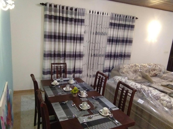 Others 2, Santosa Villa, Galle Four Gravets