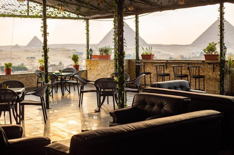 Food & Drinks 5, King Khafren View, Al-Ahram