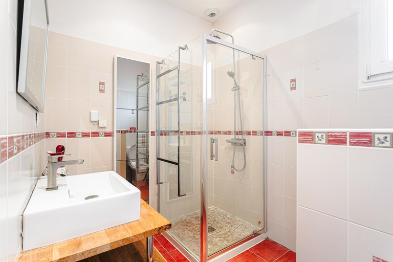 Bathroom, Maison Boyardville Piscine Chauffee, Charente-Maritime