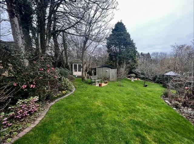 Others 4, Cosy cottage in peaceful location, Swansea