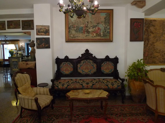 Bedroom 3, Hotel La Riva, Messina