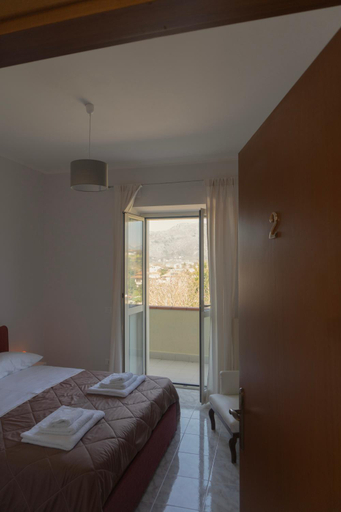 Others 2, B&B SARDES, Frosinone