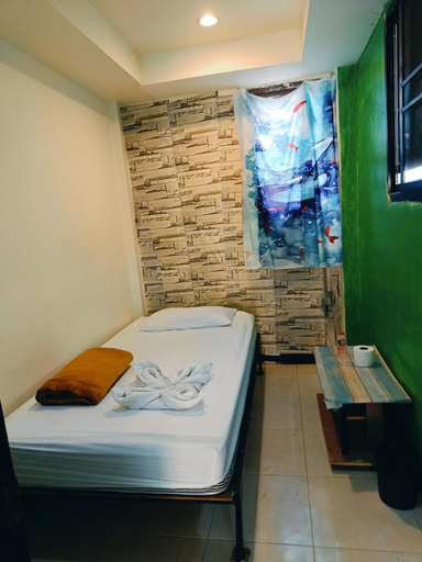Bedroom 16