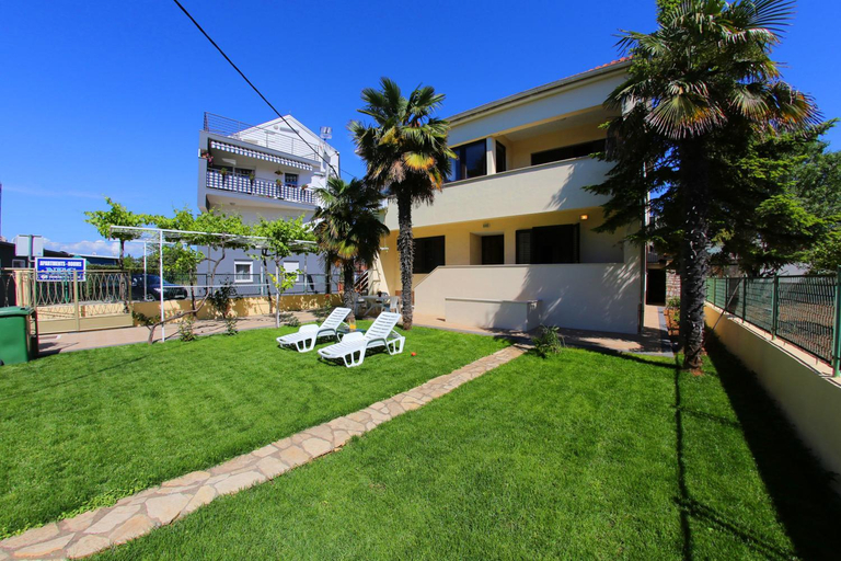 2, Apartments Vedrana, Zadar
