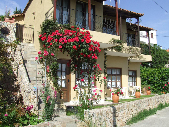 Others 2, Dawn's Rooms, Thessaly