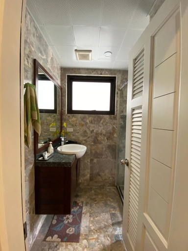 Bathroom 5, Hi.Home House near Lake, Ba Đình