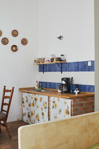 5, Vadrozsa Vendeghaz Racalmas, Dunaújváros