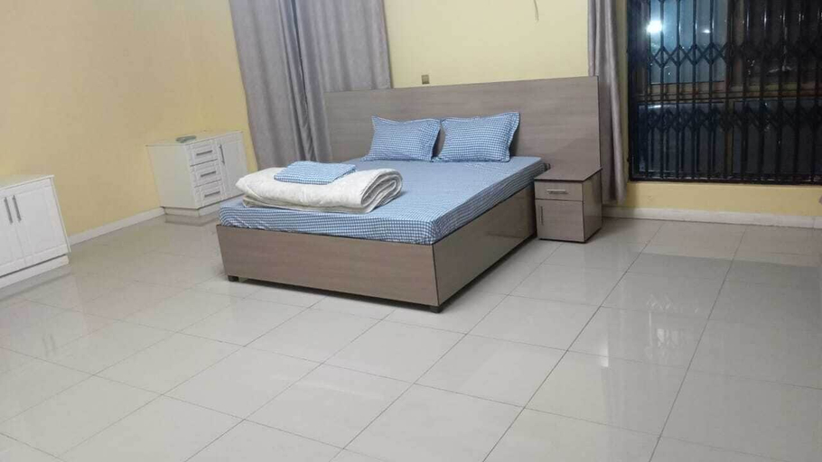 Bedroom, New California, Lilongwe City