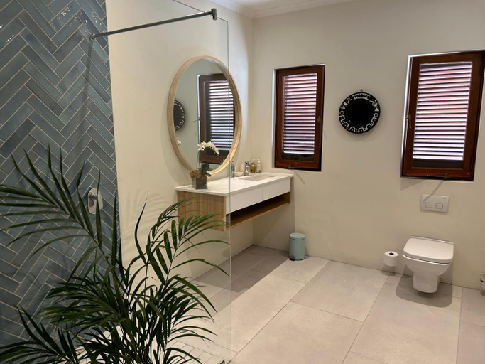 Bathroom 4, Residence Vive la Vie, Cape Winelands