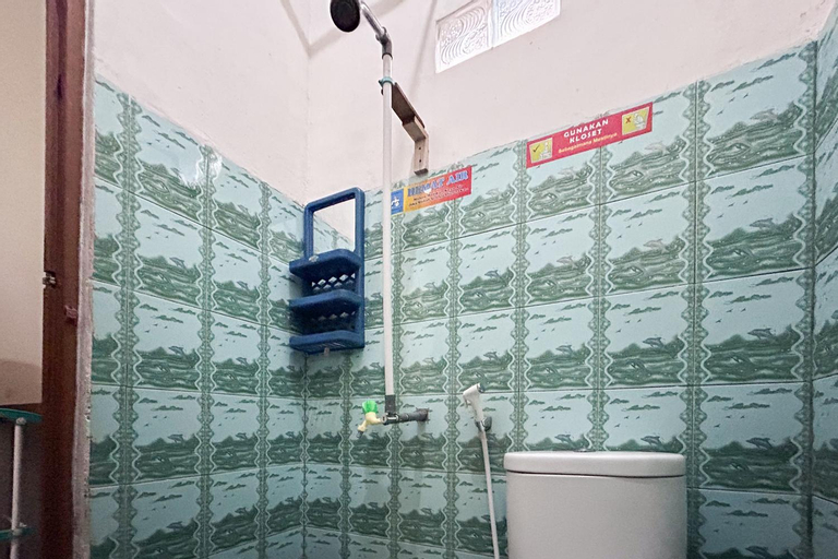 Bathroom 20