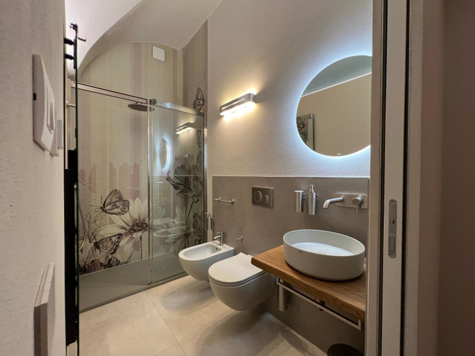 Bathroom 3
