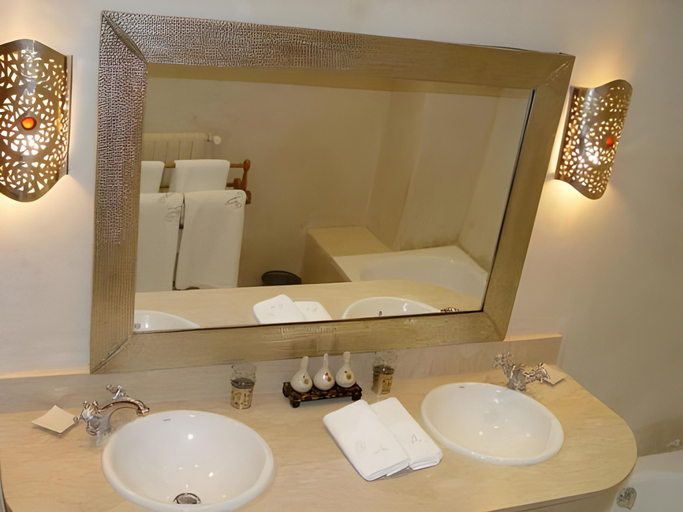 Bathroom 4, Riad Alma, Marrakech