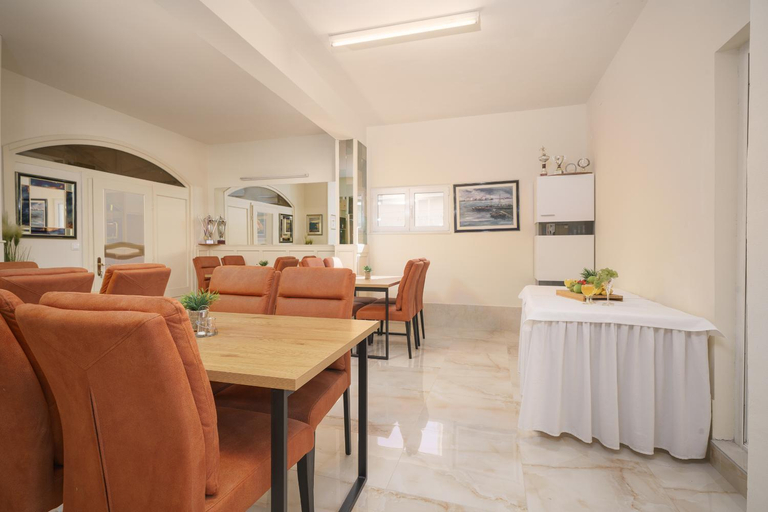 Others 5, Meri Rooms, Vodice