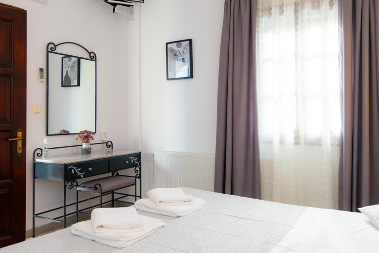 Others 5, Pigi Rooms, South Aegean