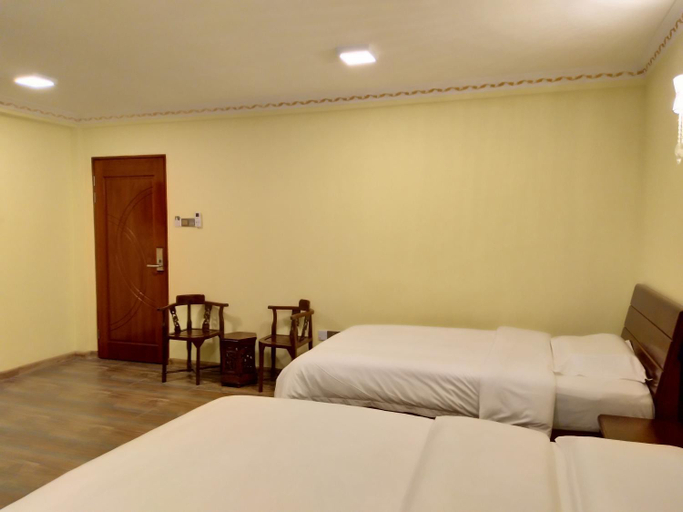 Others 5, Uncle Ho Motel, Papar