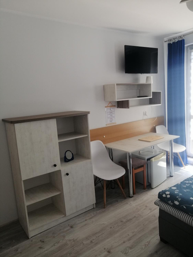 Others 4, pokoje u AniS, Świnoujście